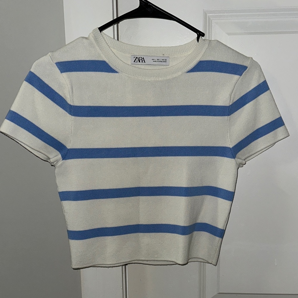 Zara Cream and Blue Striped Tee